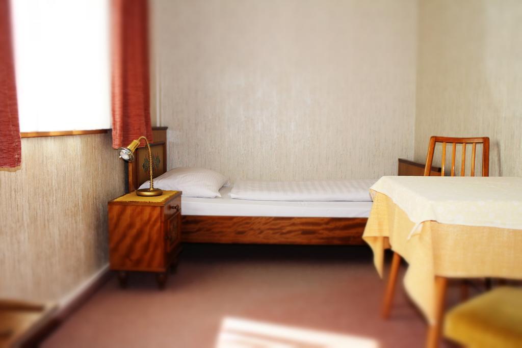 Hofer Konuk evi Villach Oda fotoğraf